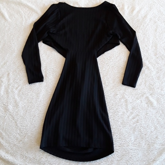 Spirit of Grace | Cutout Tonal Striped party dress - Picture 3 of 5